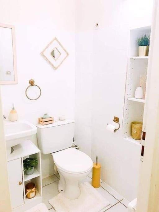 Studio A 5 Mn A Pied De La Gare Saint-Roch Montpellier Exterior foto